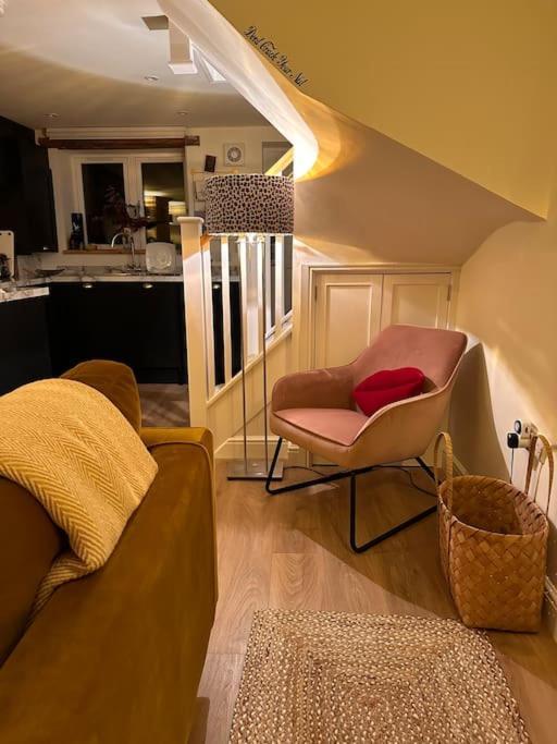 Luxury 2 Bed Cottage In The Centre Of Melbourne เมลเบิร์น ภายนอก รูปภาพ